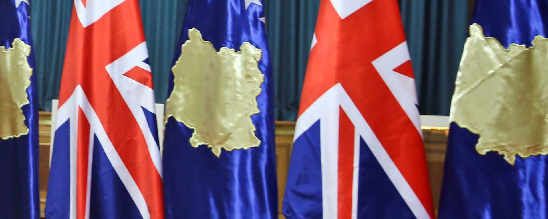 Заставе Велике Британије и тзв. државе Косово - Sputnik Србија, 1920, 12.02.2022