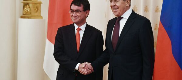 Ministri spoljnih poslova Japana i Rusije, Taro Kono i Sergej Lavrov na sastanku u Moskvi - Sputnik Srbija