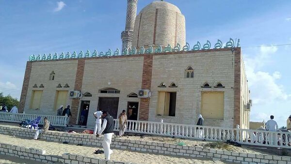 Џамија Равадах у Северном Синају у Египту после терористичког напада. - Sputnik Србија