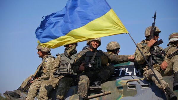 Ukrajinski vojnici tokom operacije na Istoku Ukrajine - Sputnik Srbija