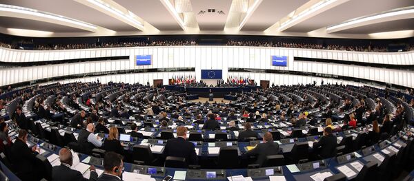 Поглед на салу Европског парламента у Стразбуру Поглед на салу Европског парламента у Стразбуру - Sputnik Србија