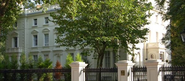 Руска амбасда у Лондону - Sputnik Србија