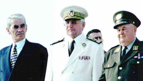 Gojko Šušak, Franjo Tuđman i Janko Bobetko - Sputnik Srbija