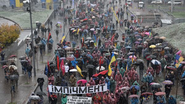 Marš u Kijevu protiv za impičment Petra Porošenka - Sputnik Srbija