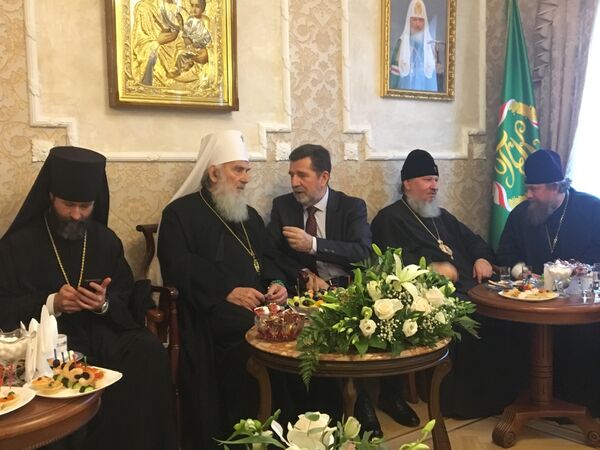 Patrijarh srpski Irinej i ambasador Srbije u Rusiji Slavenko Terzić u Moskvi. Patrijarh srpski Irinej i ambasador Srbije u Rusiji Slavenko Terzić u Moskvi. - Sputnik Srbija