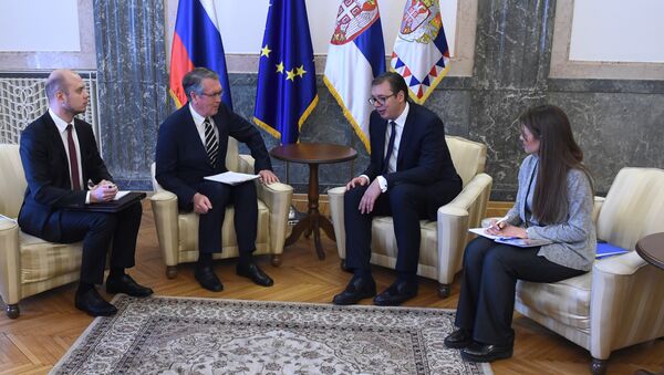 Ambasador Rusije u Beogradu Aleksandar Čepurin i predsednik Srbije Aleksandar Vučić - Sputnik Srbija
