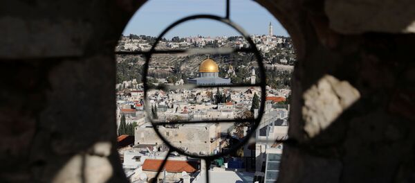 Поглед на Куполу на стени у Јерусалиму - Sputnik Србија