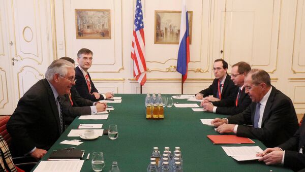 Američki državni sekretar Reks Tilerston i ministar spoljnih poslova Rusije Sergej Lavrov na sastanku u Beču - Sputnik Srbija