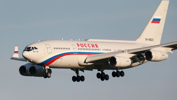 Ruski predsednički avion sleće na aerodrom u Peking - Sputnik Srbija