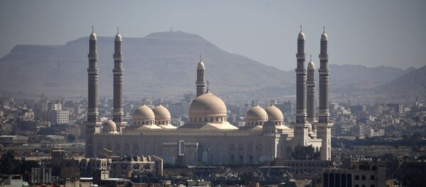 Поглед на џамију Ел Салех у Сани - Sputnik Србија
