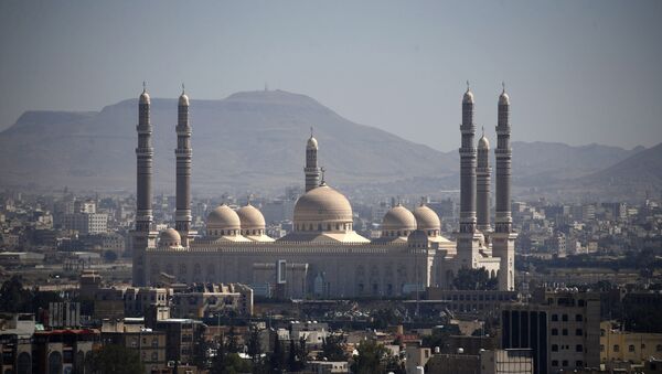 Поглед на џамију Ел Салех у Сани - Sputnik Србија