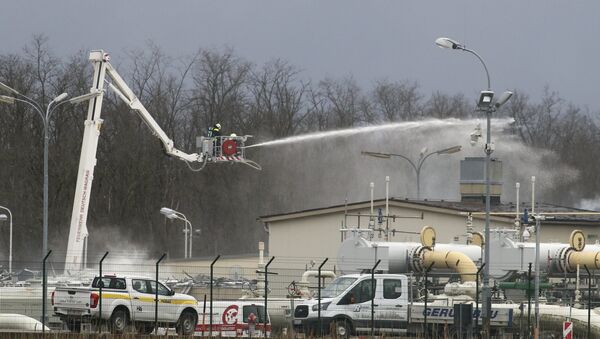 Vatrogasci gase požar na gasnoj stanici Baumgarten u Austriji - Sputnik Srbija