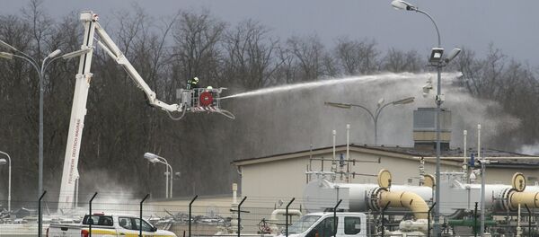 Ватрогасци гасе пожар на гасној станици Баумгартен у Аустрији - Sputnik Србија