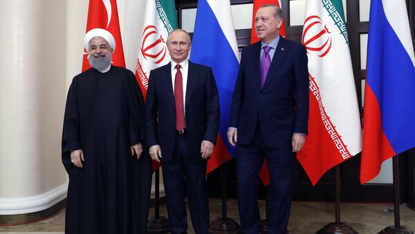 Председник Ирана Хасан Рохани, председник Русије Владимир Путин и председник Турске Реџеп Тајип Ердоган - Sputnik Србија