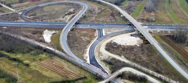 Резултат извршене реконструкције је повећање брзине саобраћаја возова са 30 на 120 километара на час, саопштио је „РЖД Интернешнел“. Резултат извршене реконструкције је повећање брзине саобраћаја возова са 30 на 120 километара на час, саопштио је „РЖД Интернешнел“. - Sputnik Србија