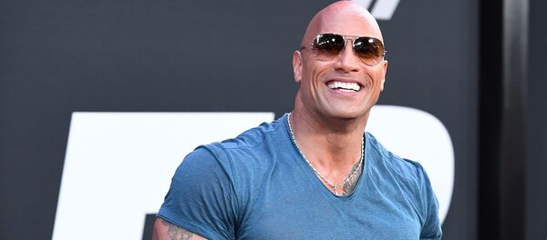 Глумац Двејн Џонсон на премијери филма Паклене улице 8 у Њујорку - Sputnik Србија