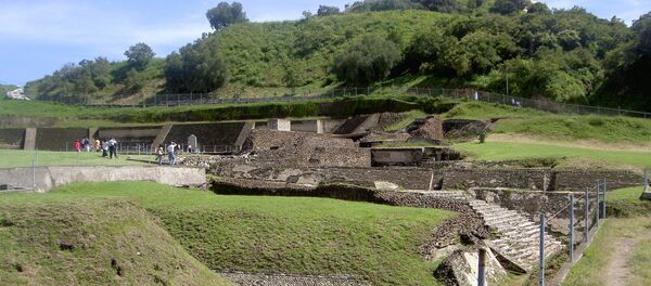 Piramida Čoluli u Meksiku Piramida Čoluli u Meksiku - Sputnik Srbija