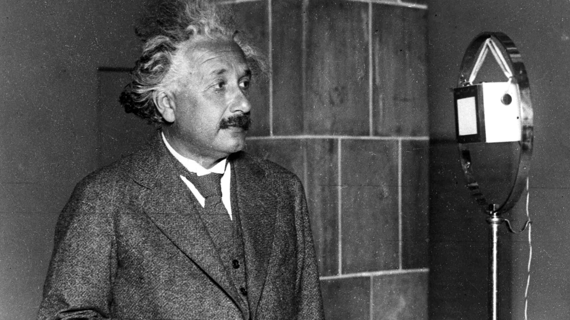 Алберт Ајнштајн у Берлину  18. октобра 1930. - Sputnik Србија, 1920, 27.11.2021