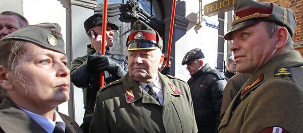 Марш ветерана Вафен СС и њихових присталица у Риги - Sputnik Србија