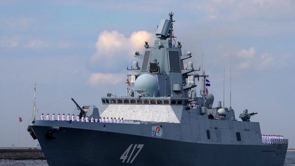 Фрегата Адмирал Горшков на проби војне параде у Конштату - Sputnik Србија
