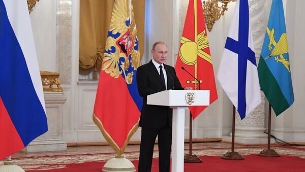 Председник Русије Владимир Путин обраћа се војницима који су учествовали у операцијама у Сирији - Sputnik Србија