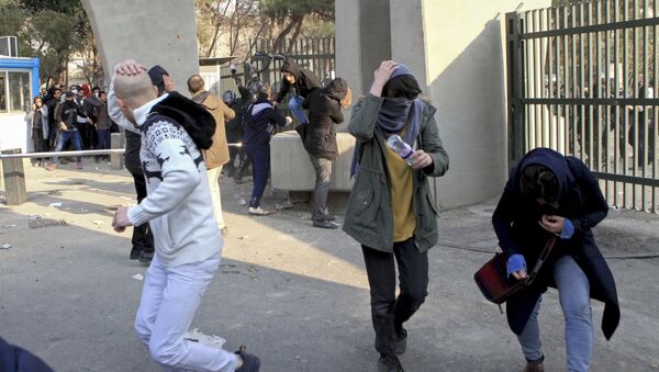 Protivladini protesti u Teheranu, Iran - Sputnik Srbija