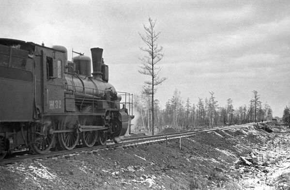 Транссибирска железница: 120 година дуга историја пруге која повезује 8 временских зона - Sputnik Србија