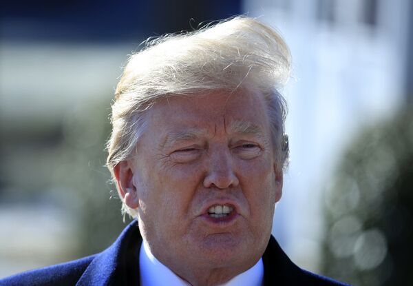 Tajnu predsedničke frizure otkrila je Trampova ćerka Ivanka Tajnu predsedničke frizure otkrila je Trampova ćerka Ivanka - Sputnik Srbija