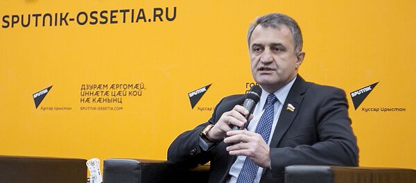 Председник Јужне Осетије Анатолиј Бибилов - Sputnik Србија