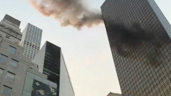 Trampva kula u plamenu, Njujork, SAD - Sputnik Srbija