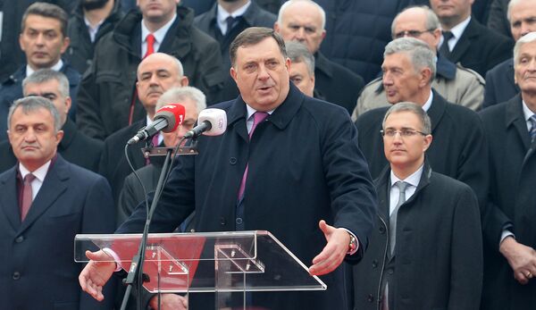 Инцкова претња Републици Српској — претња празном пушком - Sputnik Србија