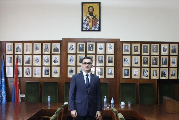 Владимир Лепосавић, аутор књиге Ухваћени у вршењу својих права - Sputnik Србија