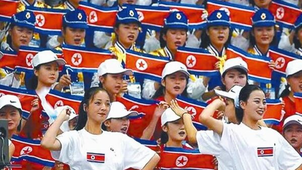 Светско првенство Северне Кореје: Младе и лепе навијачице. - Sputnik Србија