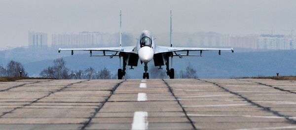 Višenamenski lovac Su-30SM tokom trenažnog leta na poligonu Pogonovo u Voronješkoj oblasti - Sputnik Srbija