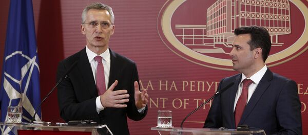 Јенс Столтенберг и Зоран Заев - Sputnik Србија
