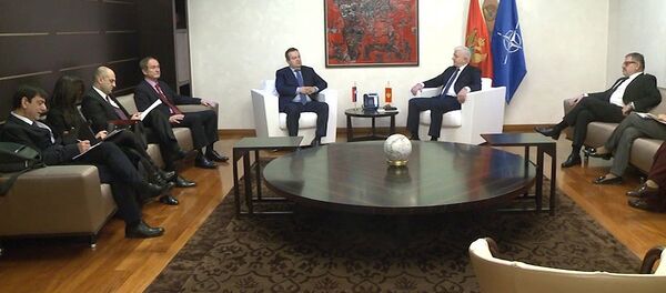 Ivica Dačić u poseti Podgorici, sa Duškom Markovićem Ivica Dačić u poseti Podgorici, sa Duškom Markovićem - Sputnik Srbija