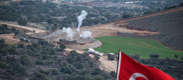 Turska artiljerija granatira kurdske snage na položajima u blizini sirijsko-turske granice - Sputnik Srbija