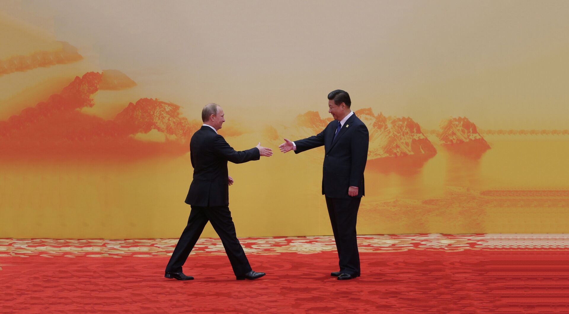 Vladimir Putin i Si Đinping na samitu Azijsko-pacifičke ekonomske saradnje  - Sputnik Srbija, 1920, 13.06.2022