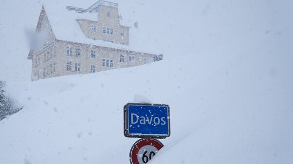 Sneg na ulazu u Davos u Švajcarskoj - Sputnik Srbija
