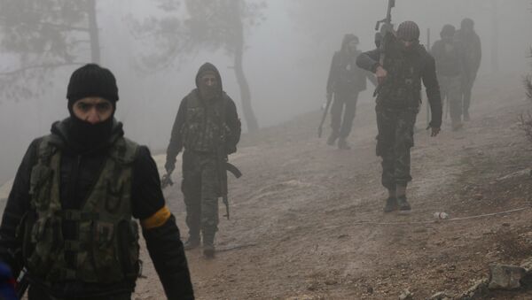 Pripadnici Slobodne sirijske armije pod zaštitom Turske snimljeni severoistočno od Afrina - Sputnik Srbija