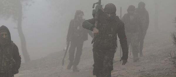 Припадници Слободне сиријске армије под заштитом Турске снимљени североисточно од Африна - Sputnik Србија