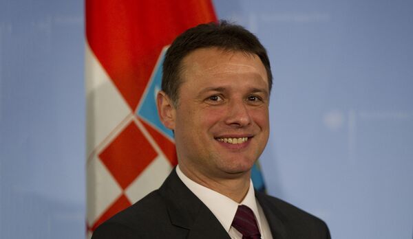 Kонституисан хрватски парламент: Председник непромењен, одата пошта Туђману - Sputnik Србија