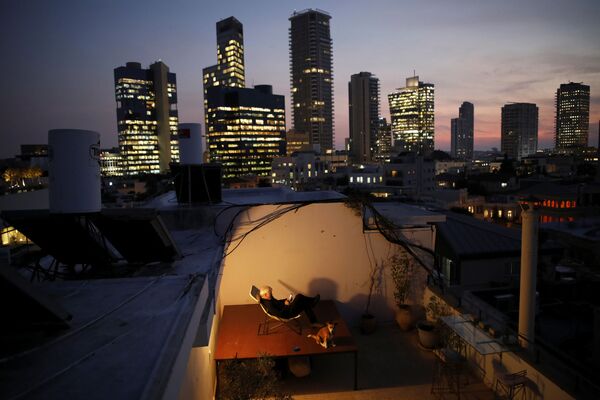 Svi na krovove: To nisu samo mesta za osmatranje grada - Sputnik Srbija