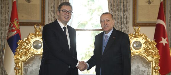 Председник Србије Александар Вучић и председник Турске Реџеп Тајип Ердоган у председничкој палати у Истанбулу Председник Србије Александар Вучић и председник Турске Реџеп Тајип Ердоган у председничкој палати у Истанбулу - Sputnik Србија
