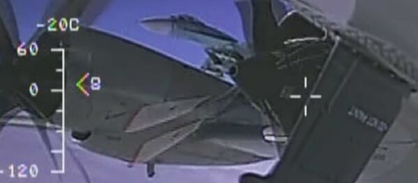 Сусрет руског ловца и америчког шпијунског авиона - Sputnik Србија