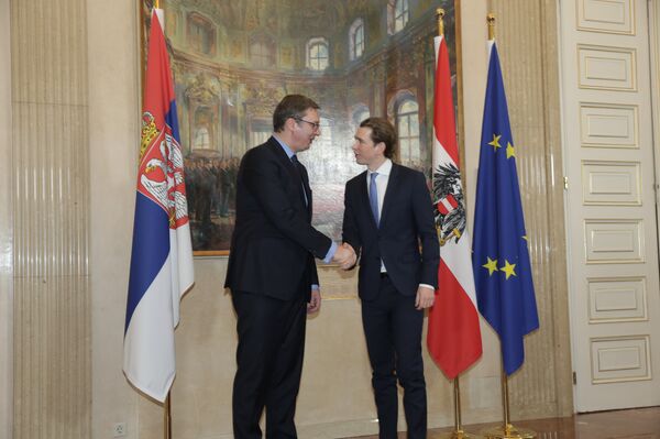 Александар Вучић и Себастијан Курц Александар Вучић и Себастијан Курц - Sputnik Србија