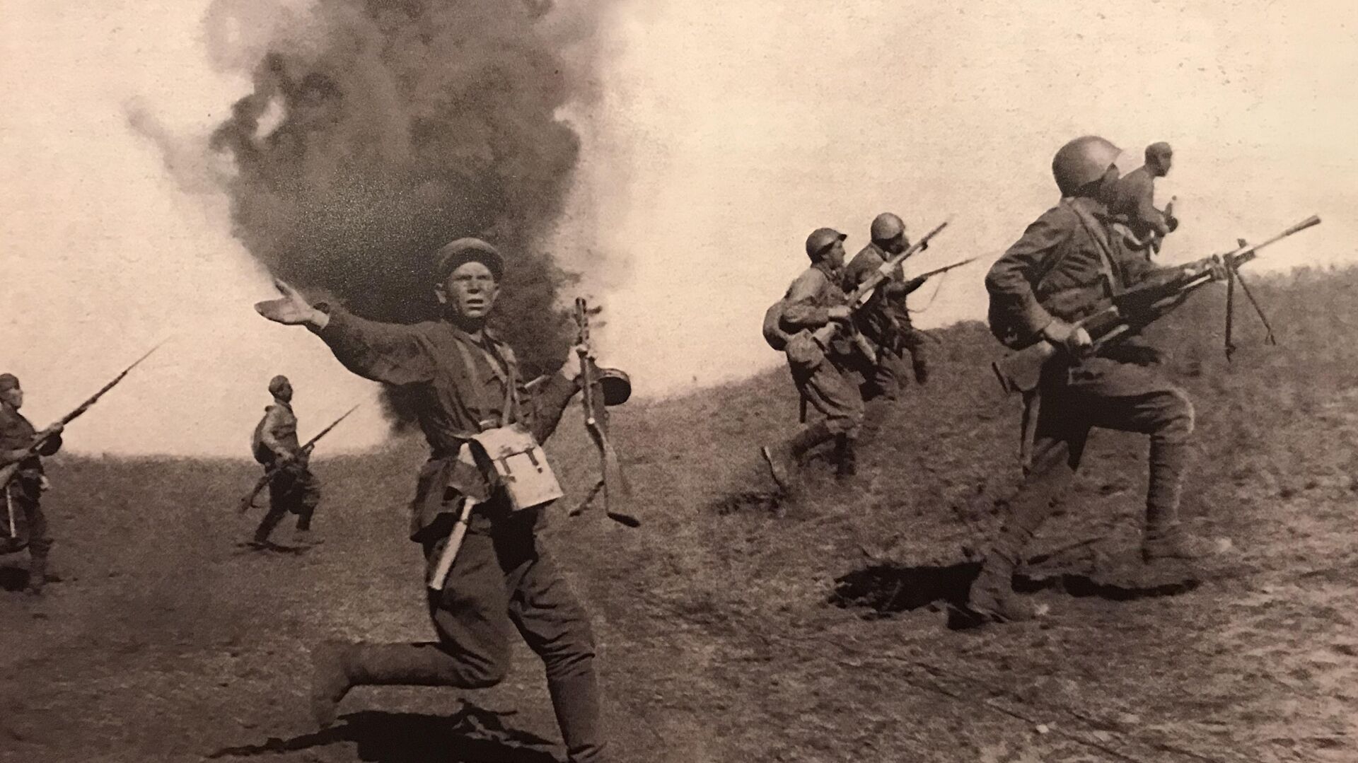 Борбена дејства Црвене армије на прилазима Стаљинграду  - Sputnik Србија, 1920, 09.12.2021