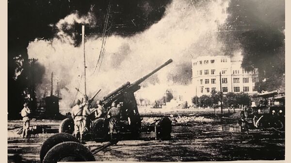 Sovjetska protivvazdušna odbrana je danonoćno branila grad od napada protivničke avijacije - Sputnik Srbija