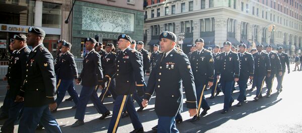 Америчика војска маршира у Њујорку Америчика војска маршира у Њујорку - Sputnik Србија