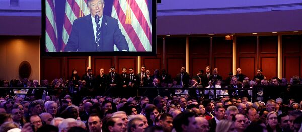 Председник САД Доналд Трамп држи говор на Молитвеном доручку у Вашингтону Председник САД Доналд Трамп држи говор на Молитвеном доручку у Вашингтону - Sputnik Србија